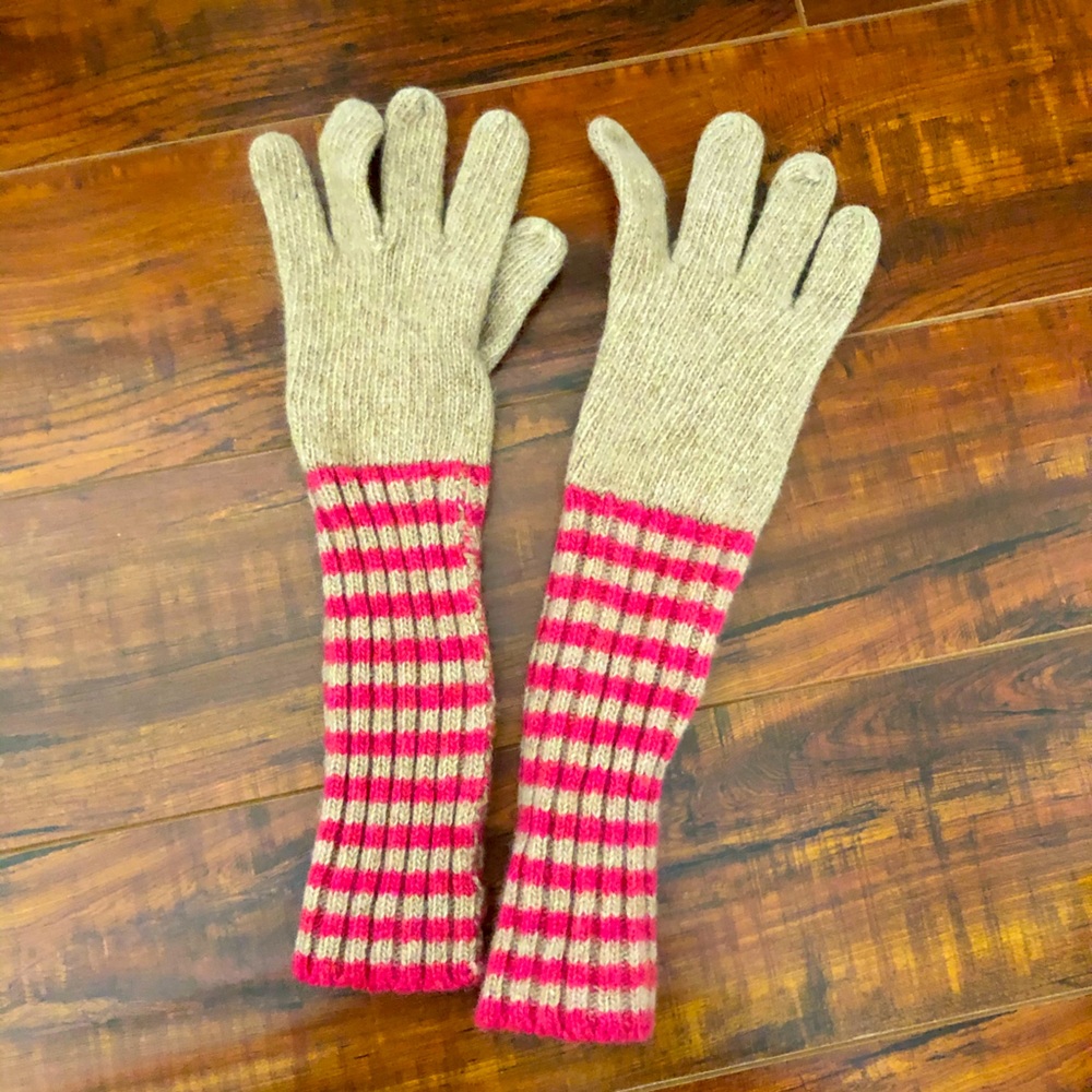 Gloves